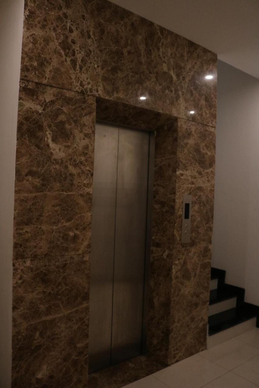 Phuc Ngoc Hotel Da Nang Exterior photo