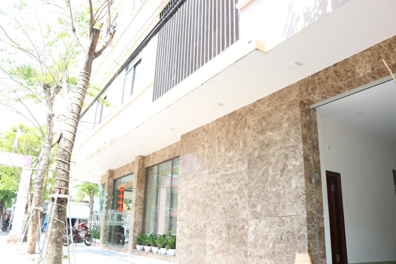 Phuc Ngoc Hotel Da Nang Exterior photo