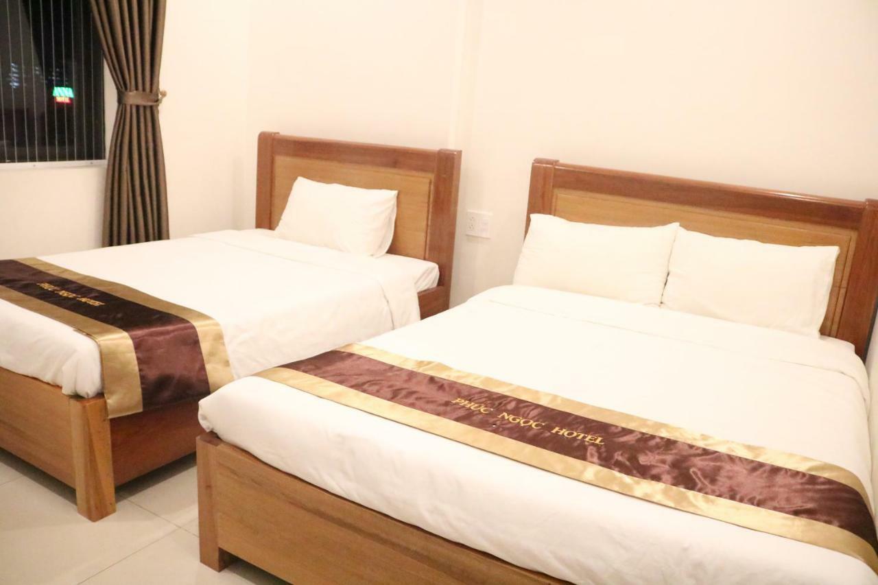 Phuc Ngoc Hotel Da Nang Exterior photo
